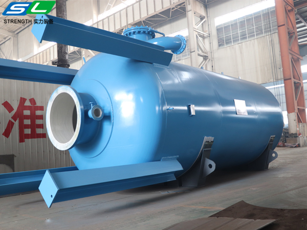 客戶(hù)咨詢(xún)5MPa 50立方大型儲(chǔ)氣罐